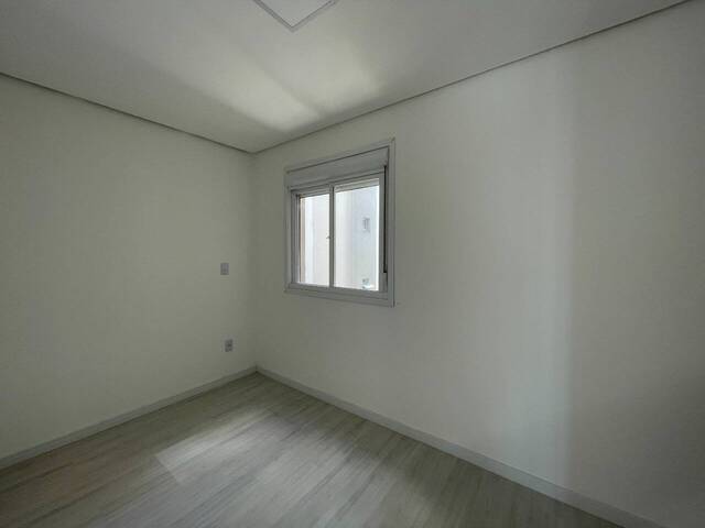 Apartamento para Venda em Caxias do Sul - 2