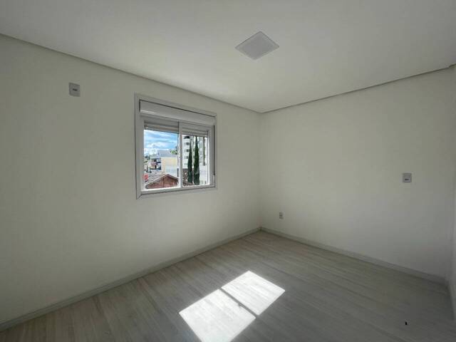 Apartamento para Venda em Caxias do Sul - 5