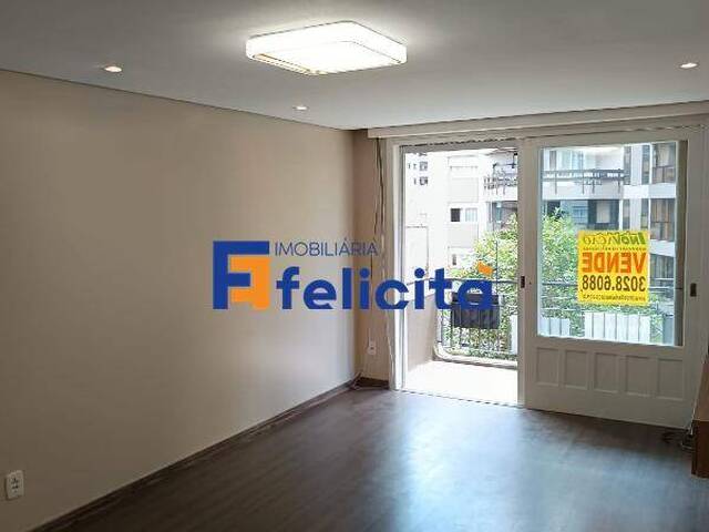 Apartamento para Venda em Caxias do Sul - 5