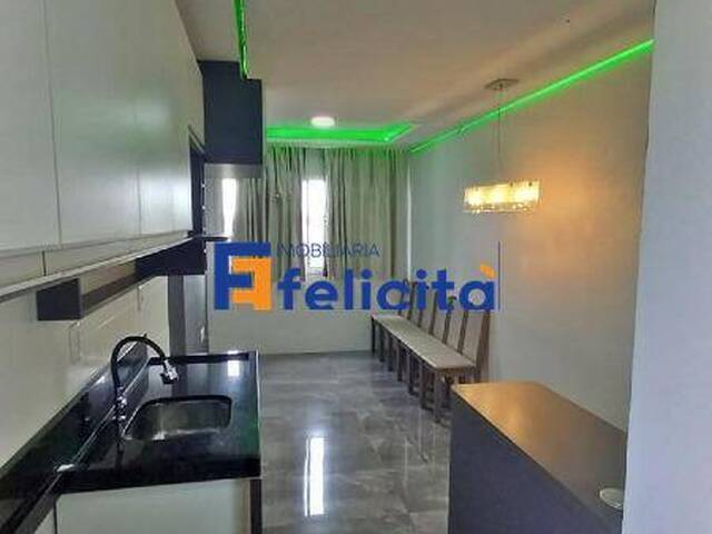 Apartamento para Venda em Caxias do Sul - 2