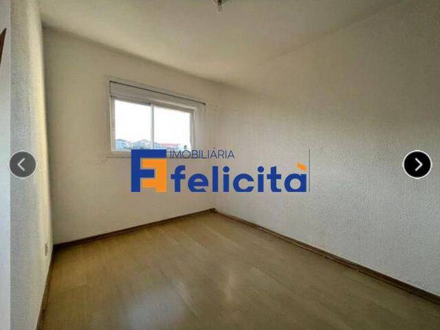 Apartamento para Venda em Caxias do Sul - 4