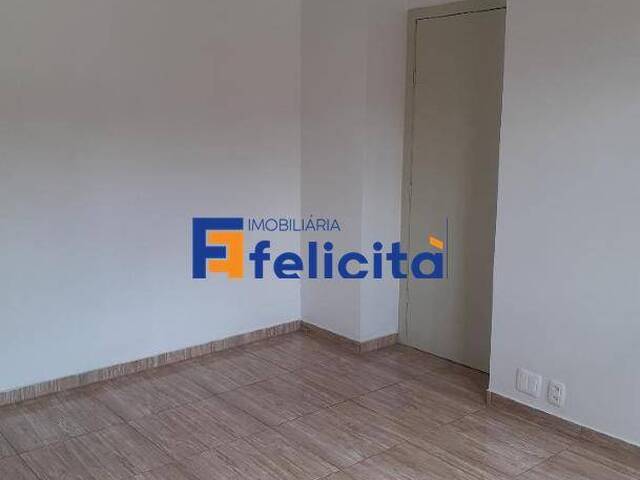 Apartamento para Venda em Caxias do Sul - 4