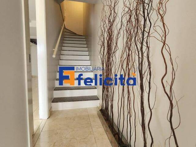 Sobrado para Venda em Caxias do Sul - 3