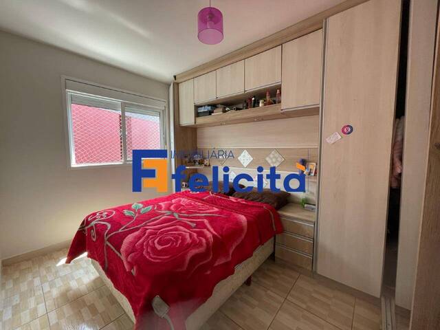 Apartamento para Venda em Caxias do Sul - 5