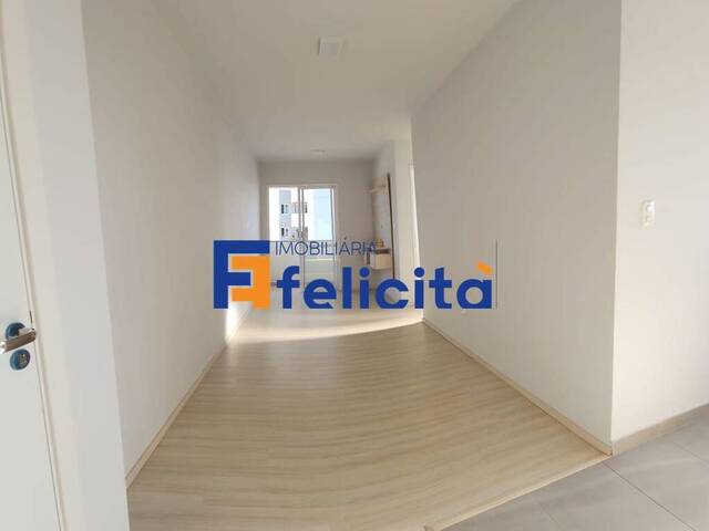 Apartamento para Venda em Caxias do Sul - 2