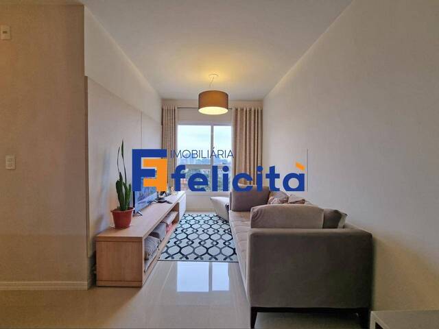 Apartamento para Venda em Caxias do Sul - 3