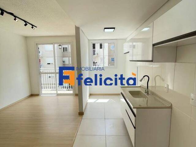 Apartamento para Venda em Caxias do Sul - 3