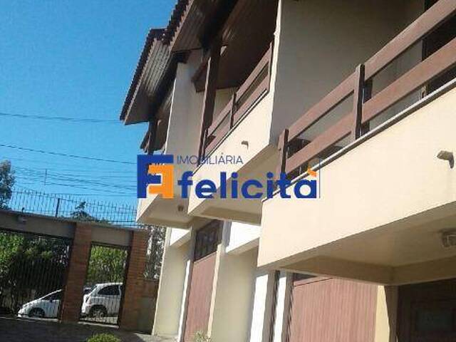 Sobrado para Venda em Caxias do Sul - 2