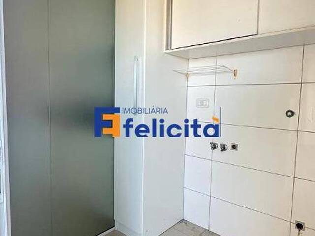 Apartamento para Venda em Caxias do Sul - 2
