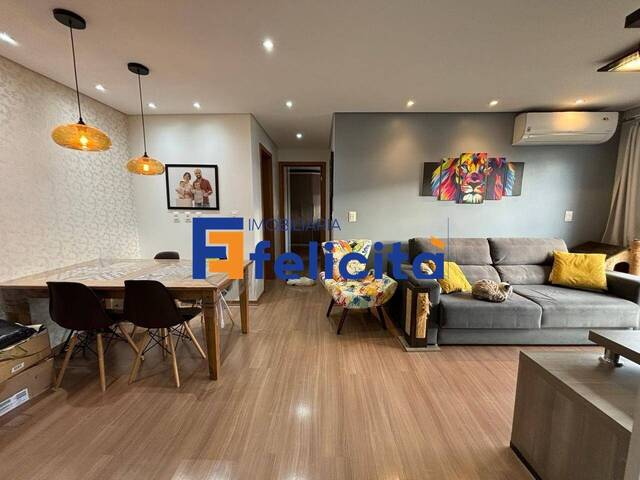 Apartamento para Venda em Caxias do Sul - 2