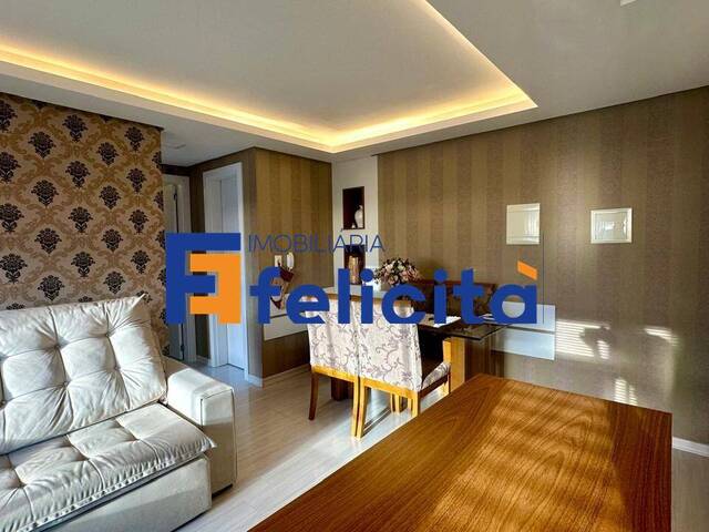 Apartamento para Venda em Caxias do Sul - 2