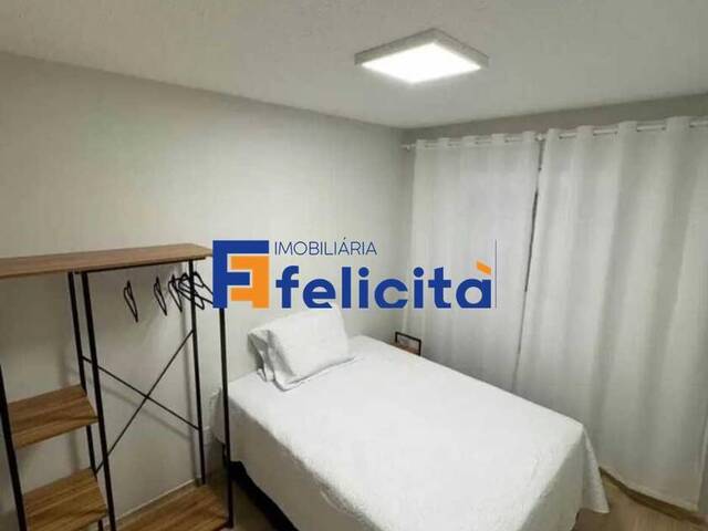 Apartamento para Venda em Caxias do Sul - 2