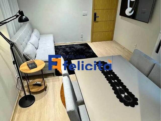Apartamento para Venda em Caxias do Sul - 3