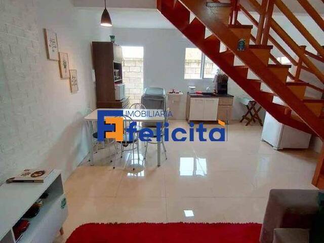 Sobrado para Venda em Caxias do Sul - 5