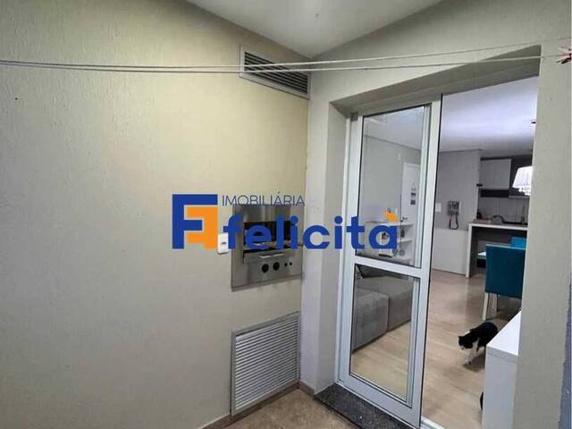 Apartamento para Venda em Caxias do Sul - 2