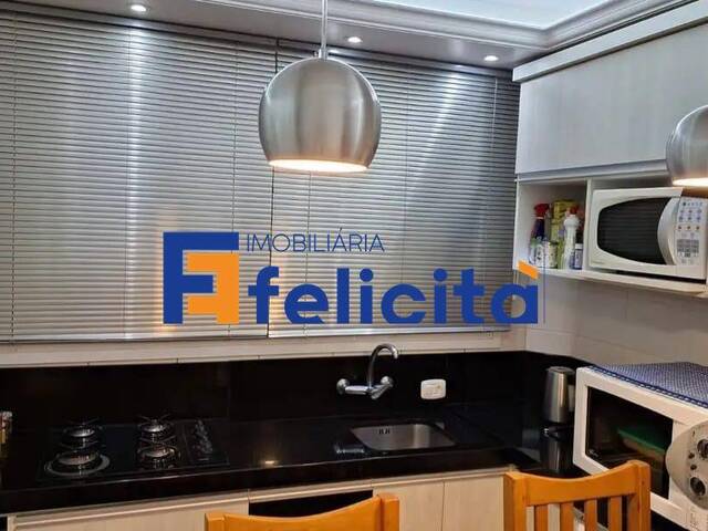 Apartamento para Venda em Caxias do Sul - 2