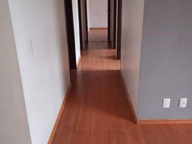 Apartamento para Venda em Caxias do Sul - 2