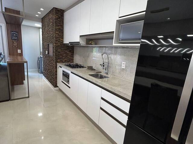 Apartamento para Venda em Caxias do Sul - 2