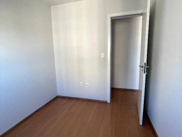 Apartamento para Venda em Caxias do Sul - 4