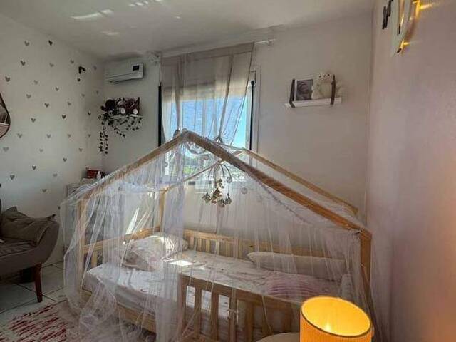 Sobrado para Venda em Caxias do Sul - 2