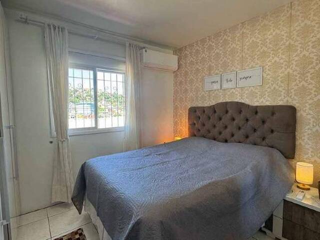 Sobrado para Venda em Caxias do Sul - 3