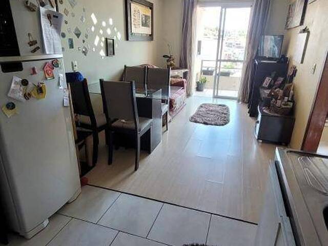 Apartamento para Venda em Caxias do Sul - 2