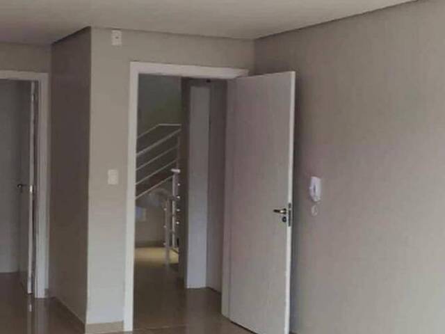 Apartamento para Venda em Caxias do Sul - 3