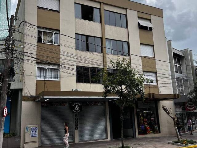 Apartamento para Venda em Caxias do Sul - 3