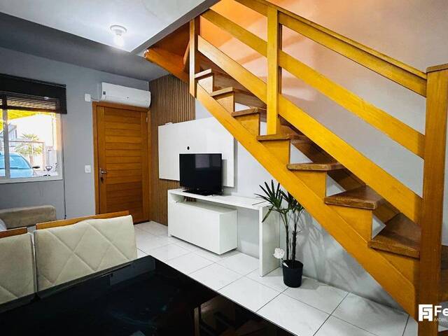 Sobrado para Venda em Caxias do Sul - 2