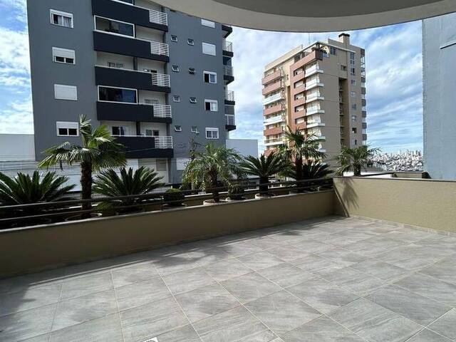 Apartamento para Venda em Caxias do Sul - 2