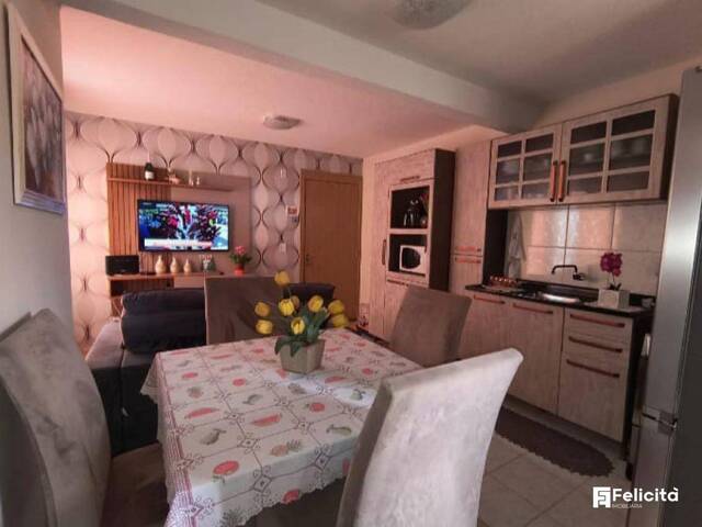 Apartamento para Venda em Caxias do Sul - 2