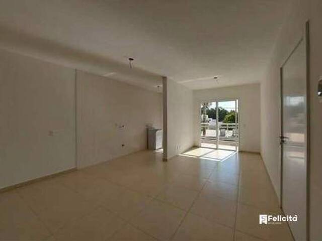 Apartamento para Venda em Caxias do Sul - 2