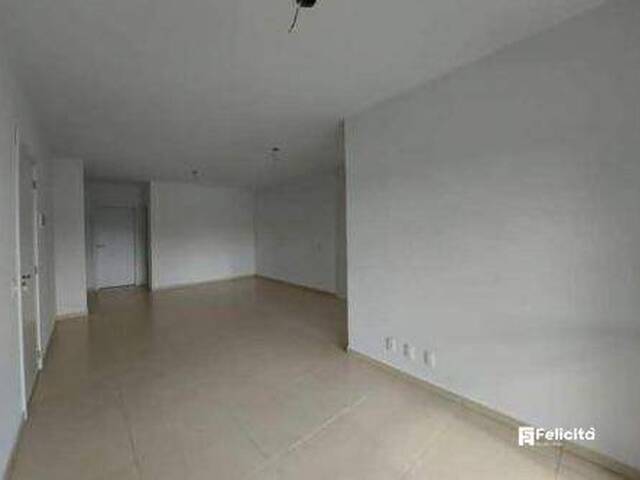 Apartamento para Venda em Caxias do Sul - 4