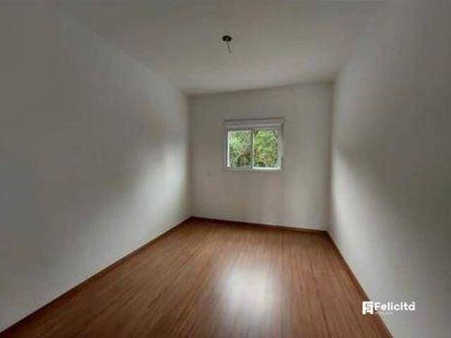 Apartamento para Venda em Caxias do Sul - 5