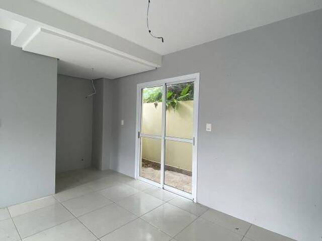 Sobrado para Venda em Caxias do Sul - 2