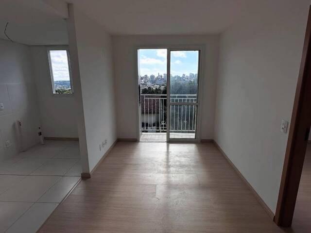 Apartamento para Venda em Caxias do Sul - 5