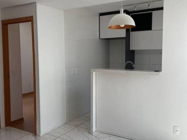 Apartamento para Venda em Caxias do Sul - 2
