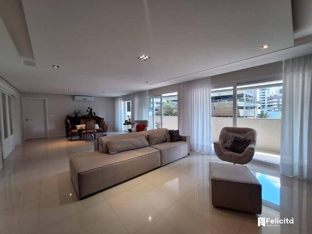 Apartamento para Venda em Caxias do Sul - 2