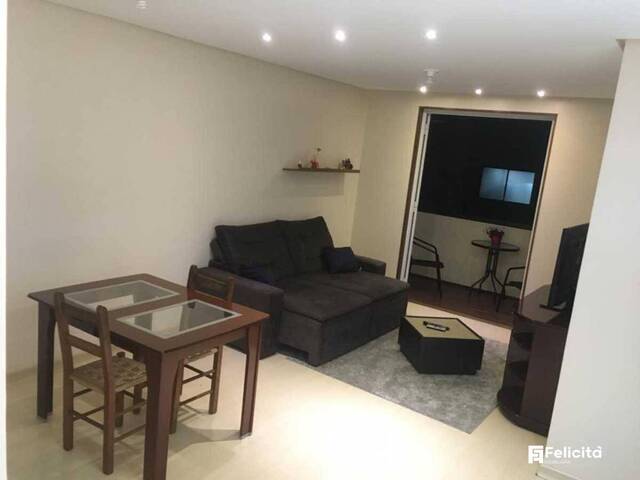 Apartamento para Venda em Caxias do Sul - 2