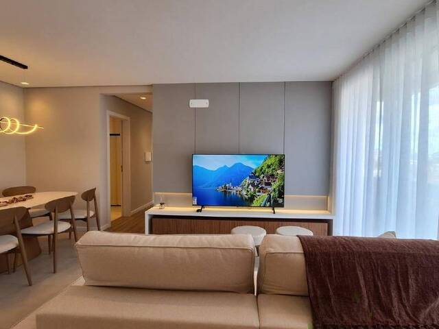 Apartamento para Venda em Caxias do Sul - 2